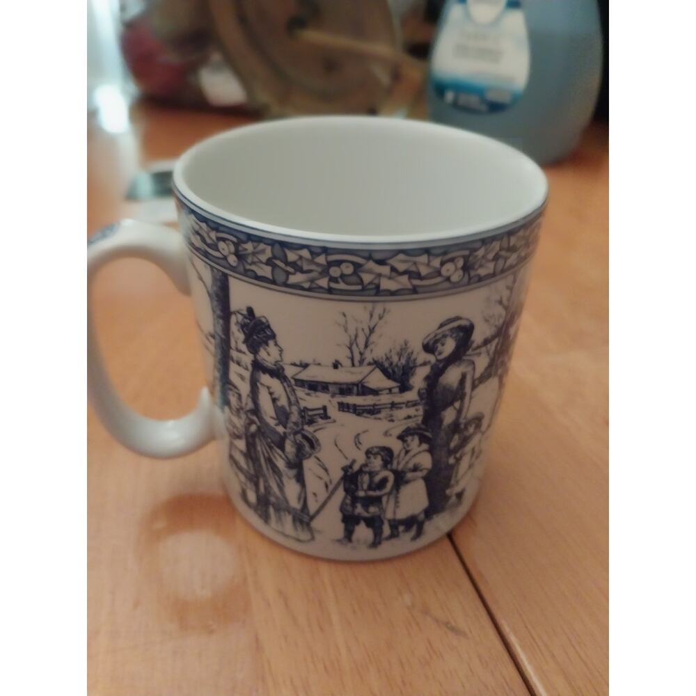 Spode Blue Room Collection Christmas Mugs Set Of 2